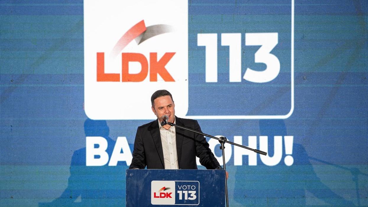 Abdixhiku: Shteti mbahet me ekonomi të fortë, LDK vjen me paketën më të madhe investuese prej 5 miliardëve Abdixhiku: Shteti mbahet me ekonomi të fortë, LDK vjen me paketën më të madhe investuese prej 5 miliardëve