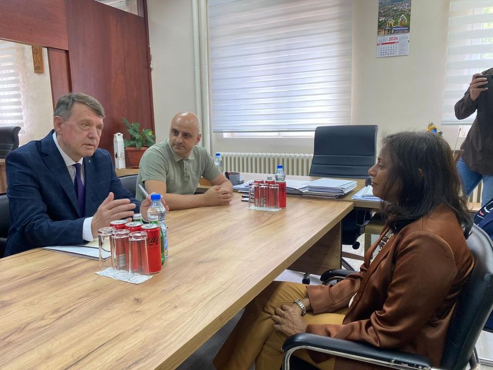 ​Prattipati në veri, bisedon për gjendjen aktuale me kryetarët e komunave dhe përfaqësues të tjerë