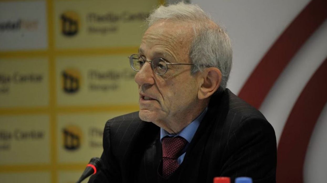 Eksperti amerikan paralajmëron ndryshime në sigurinë e Kosovës dhe rol më të madh për Shqipërinë Eksperti amerikan paralajmëron ndryshime në sigurinë e Kosovës dhe rol më të madh për Shqipërinë