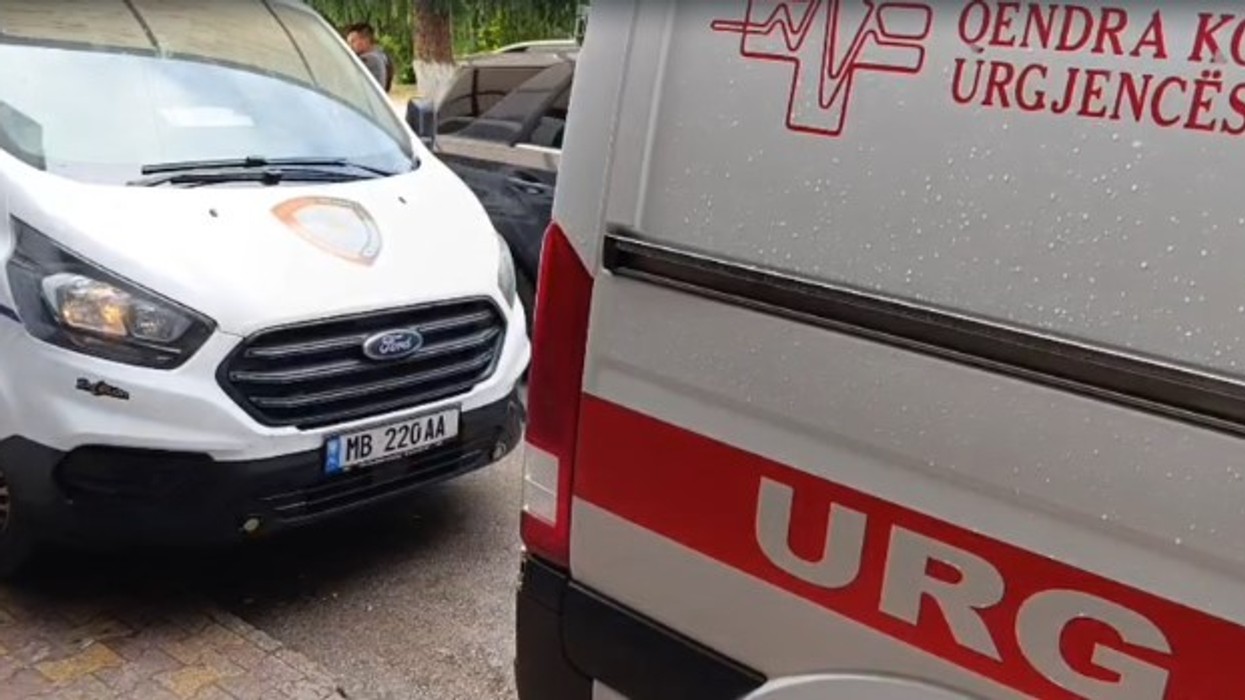 Vrau një polic dhe plagosi një tjetër, autori i kishte ikur katër herë RENEA-s duke përfituar nga terreni i vështirë