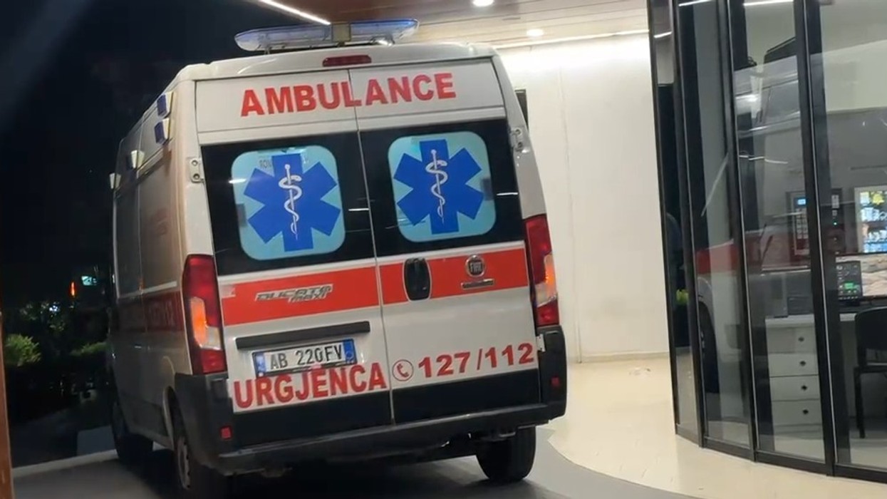 Të shtëna me armë në Sevaster të Vlorës, plagoset një person