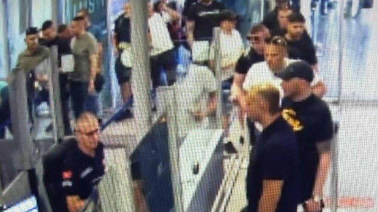 Detaje të reja rreth serbëve me të kaluar kriminale që i dëboi Mali i Zi, mbështetës të Vuçiqit