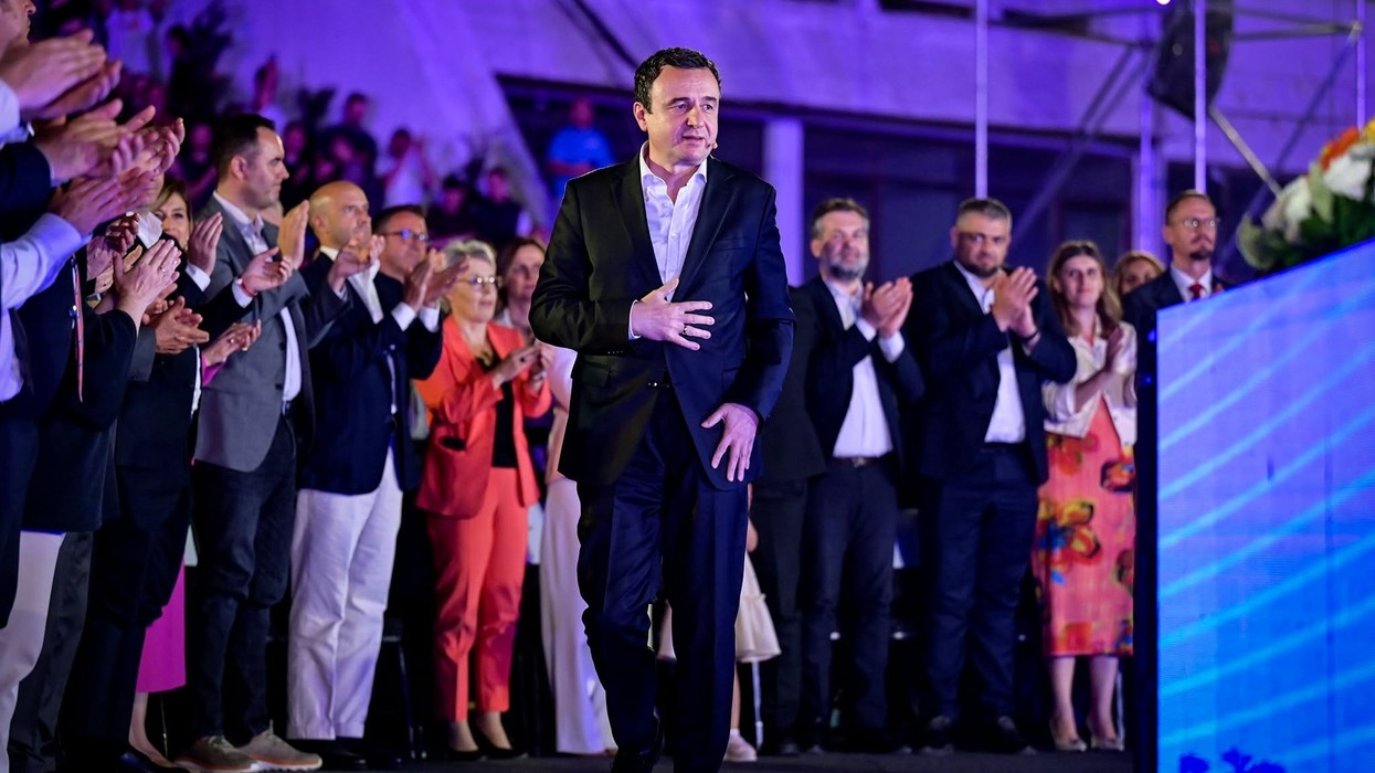 Socialistët Evropianë urojnë LVV-në: Presim të ardhmen evropiane të Kosovës