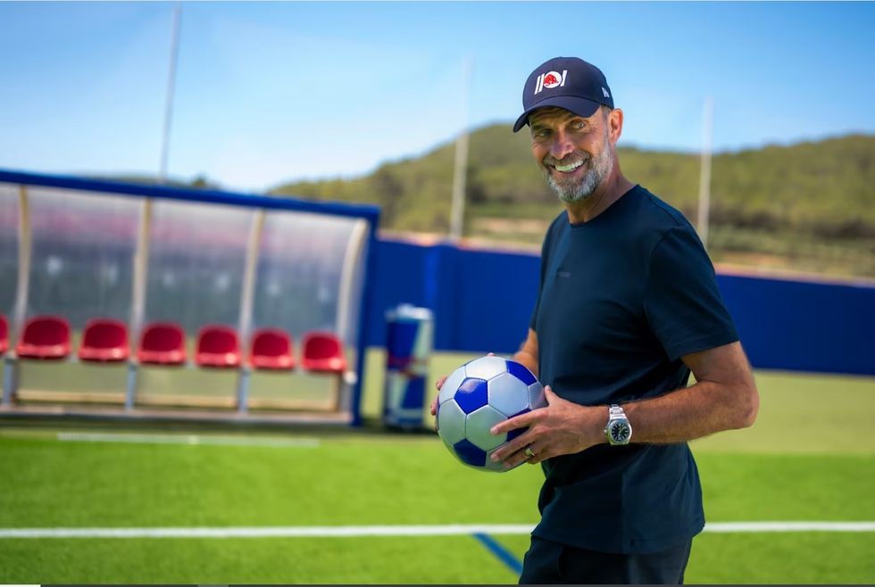 Klopp pritet të marrë drejtimin e një skuadre gjatë verës