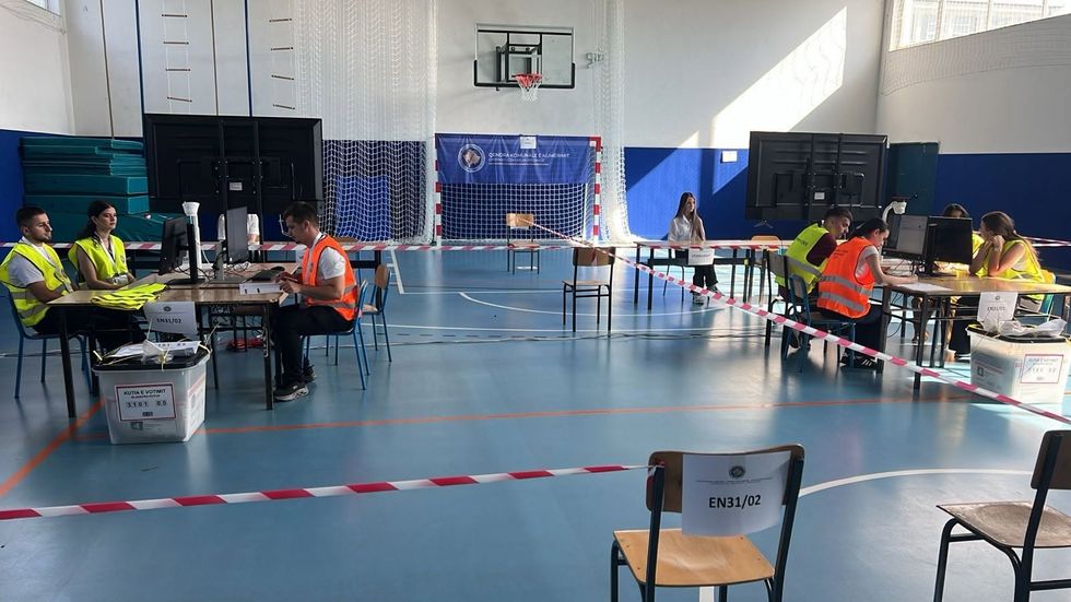 Verifikimi i rezultateve dhe numërimi i votave për kandidatë