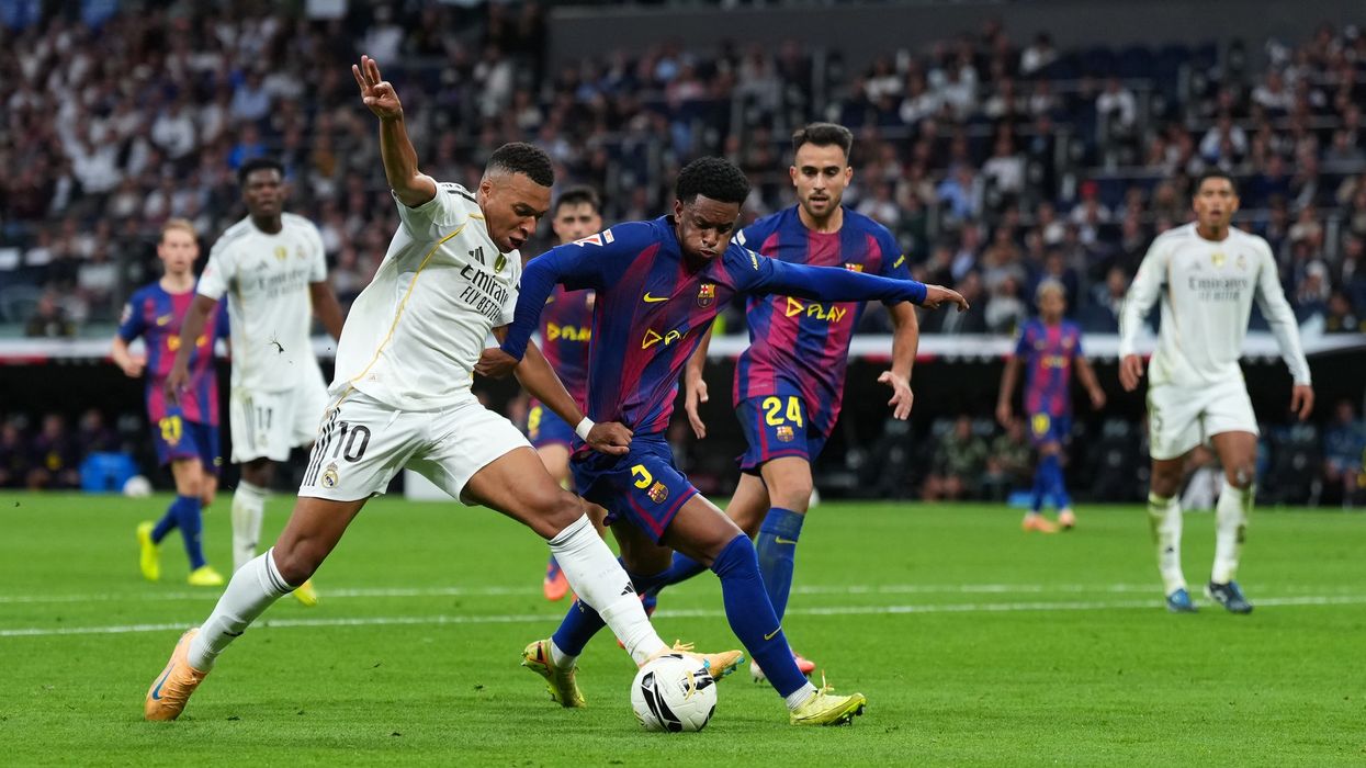 Real Madridi i drejtohet UEFA-s për rastin Negreira, kërkon sanksione ndaj Barcelonës Real Madridi i drejtohet UEFA-s për rastin Negreira, kërkon sanksione ndaj Barcelonës