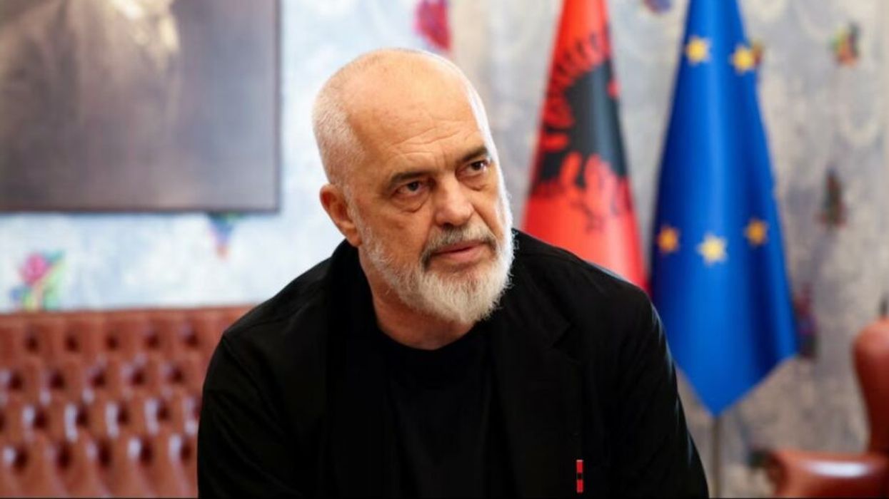 Rama për Reuters: Shqipëria do vazhdojë ndërtimin e resortit luksoz pavarësisht protestave! Rama për Reuters: Shqipëria do vazhdojë ndërtimin e resortit luksoz pavarësisht protestave!