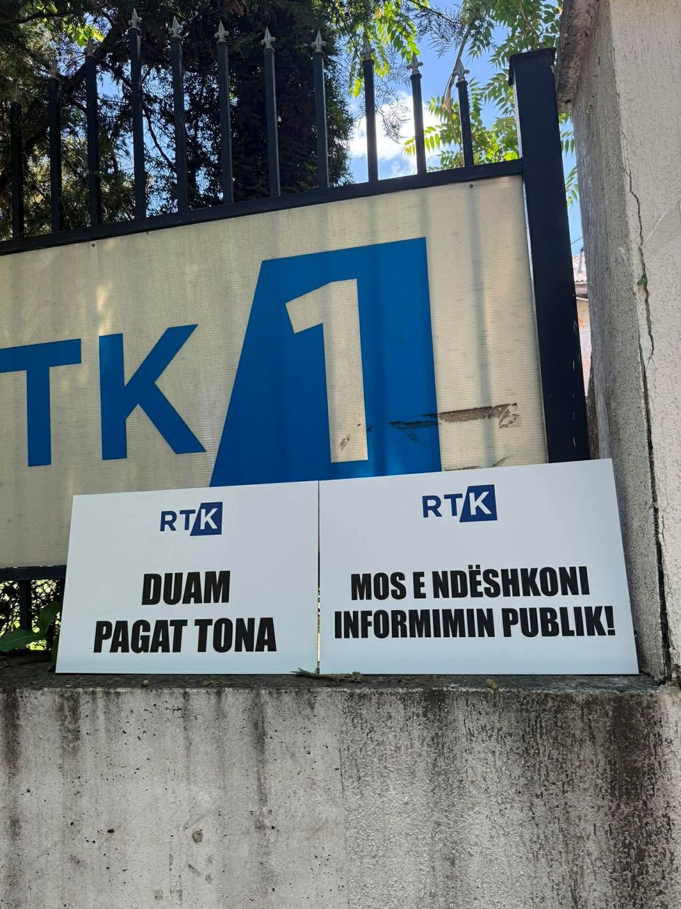 Vonesat në paga nxjerrin në protestë punonjësit e RTK-së