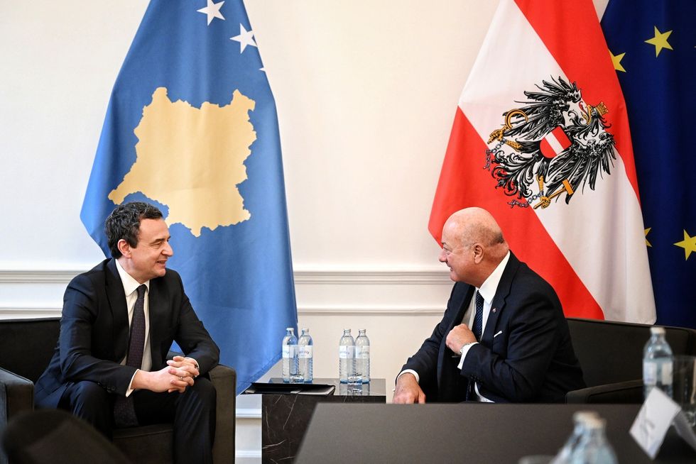 Kurti zhvilloi takim me kancelarin e Austrisë, Stocker - fla