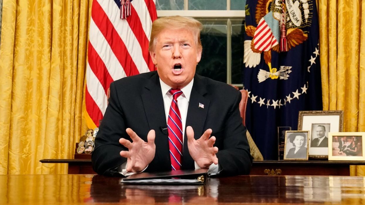 Trump: SHBA do ta godas shumë ashpër sot Iranin Trump: SHBA do ta godas shumë ashpër sot Iranin