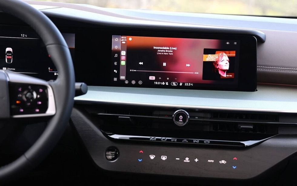 Nissan tërheq mbi 50 mijë automjete për shkak të një defekti