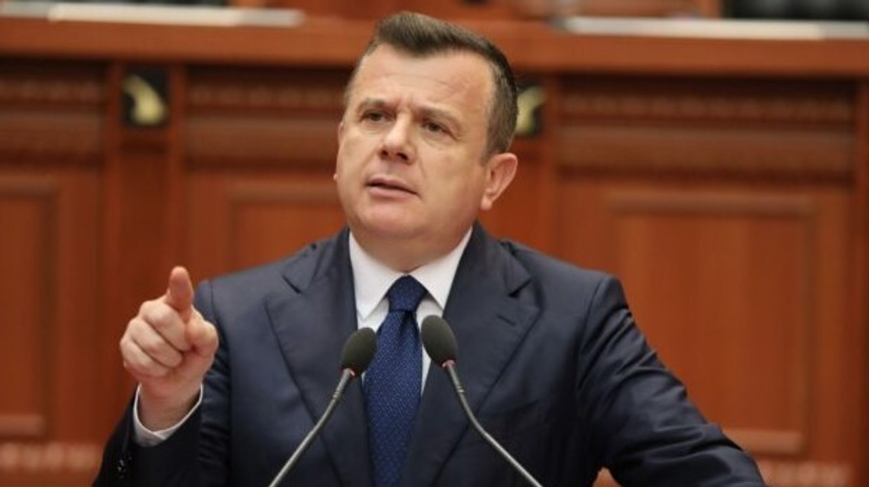 Balla, opozitës: Jeni bërë si telefon i prishur, ‘non grata’ është vështirë të hiqet - pres njoftim nga ambasada