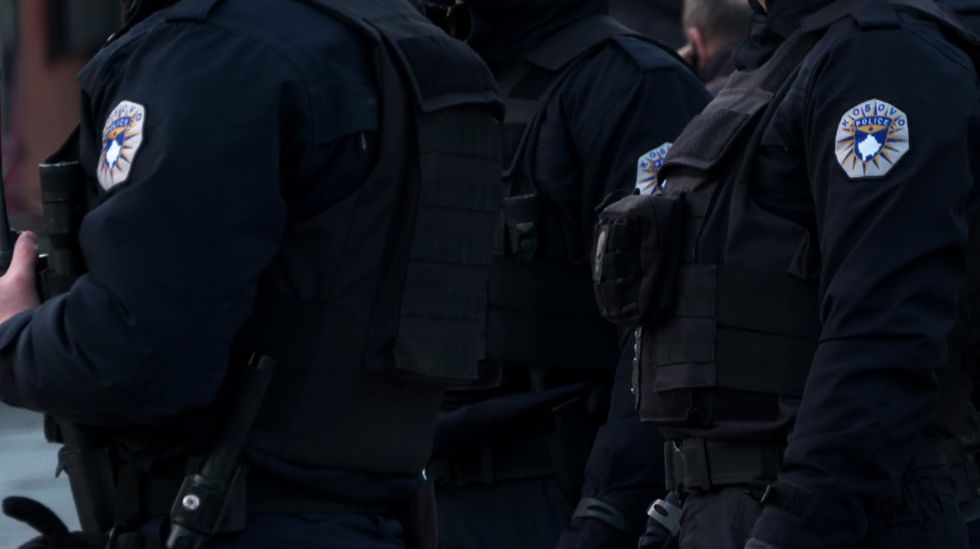 I kërkuari për tentim-vrasje ekstradohet nga Gjermania në Ko