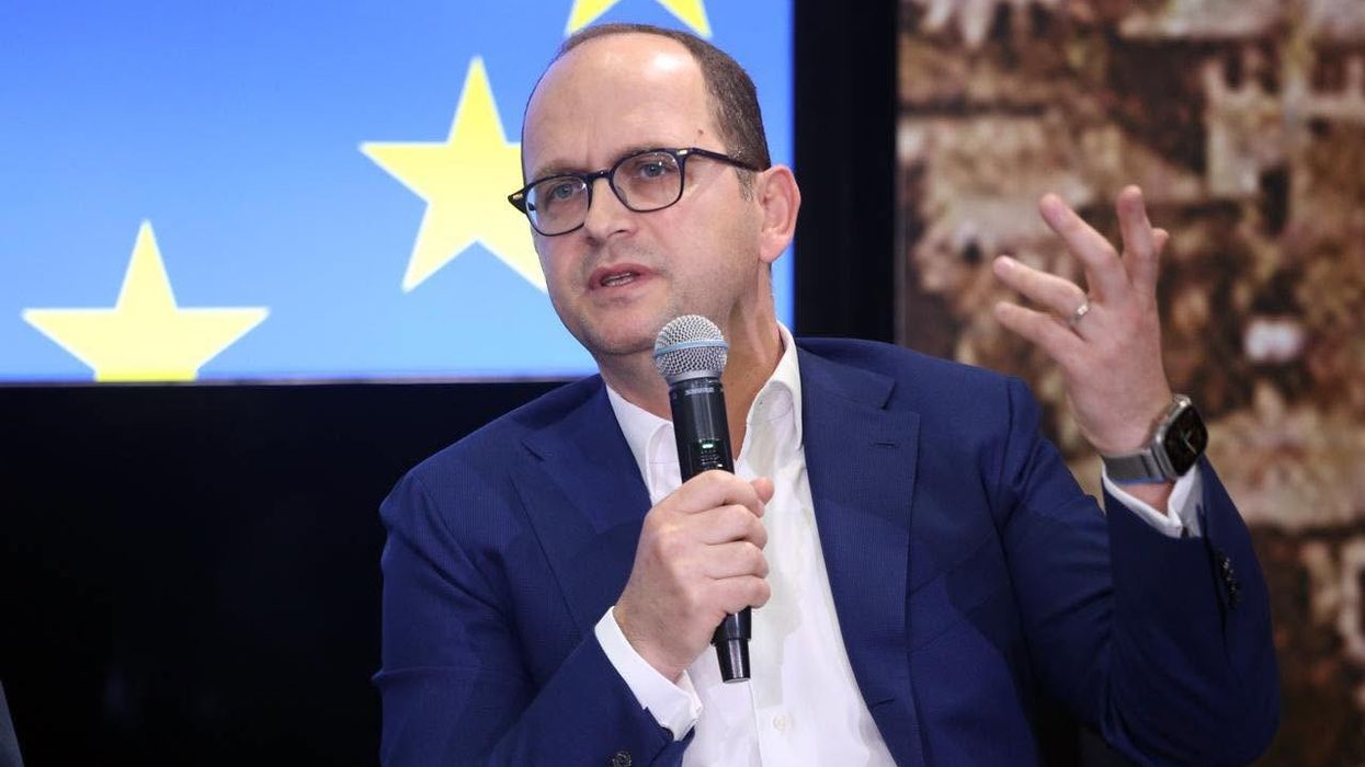 Protestat në Shqipëri, Bushati: Mohimi i realitetit dhe tallja me protestuesit i ngjajnë lojës me zjarrin - vënë në pikëpyetje të ardhmen e Shqipërisë Protestat në Shqipëri, Bushati: Mohimi i realitetit dhe tallja me protestuesit i ngjajnë lojës me zjarrin - vënë në pikëpyetje të ardhmen e Shqipërisë