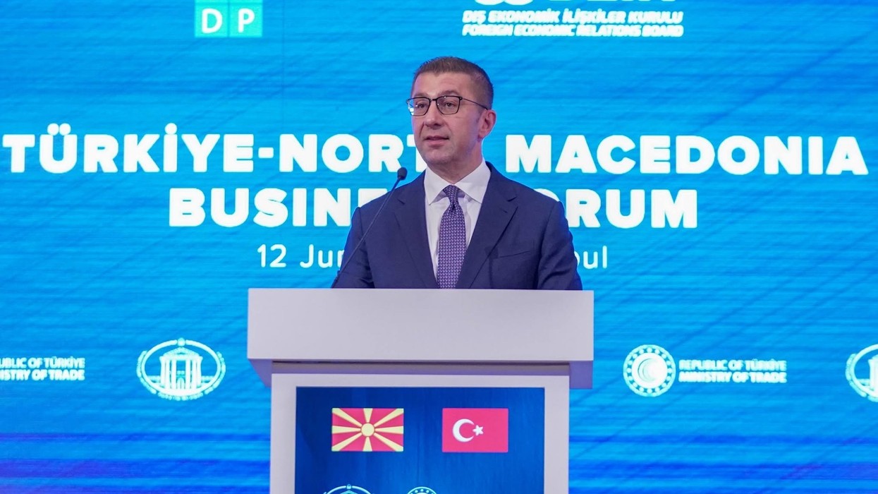 Mickoski: Kompanitë turke, duke investuar në Maqedoni, fitojnë mundësinë të bëhen pjesë e zinxhirëve evropianë të furnizimit