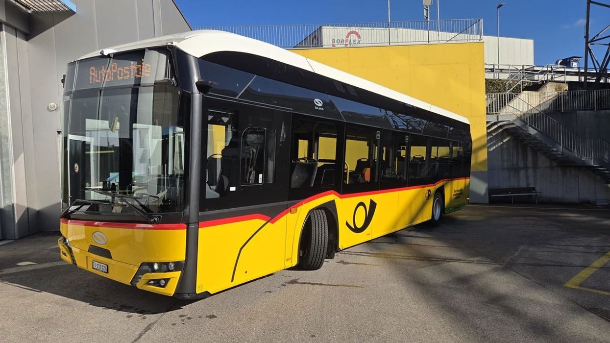 Zvicra me projekt ambicioz - autobusët nisin udhëtimet pa shofer Zvicra me projekt ambicioz - autobusët nisin udhëtimet pa shofer
