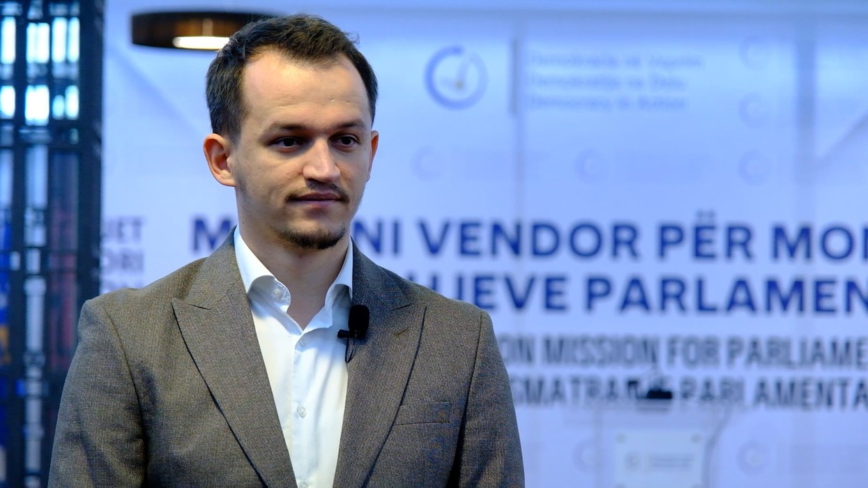 Cakolli: LVV-ja mund të arrijë në 52 mandate nëse vazhdon trendi i njëjtë i votave me postë
