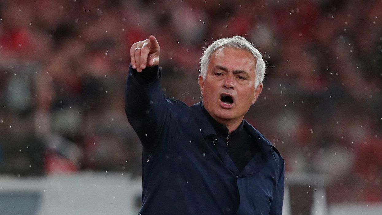 Mourinho dëshiron transferimin e top sulmuesit te Real Madridi Mourinho dëshiron transferimin e top sulmuesit te Real Madridi