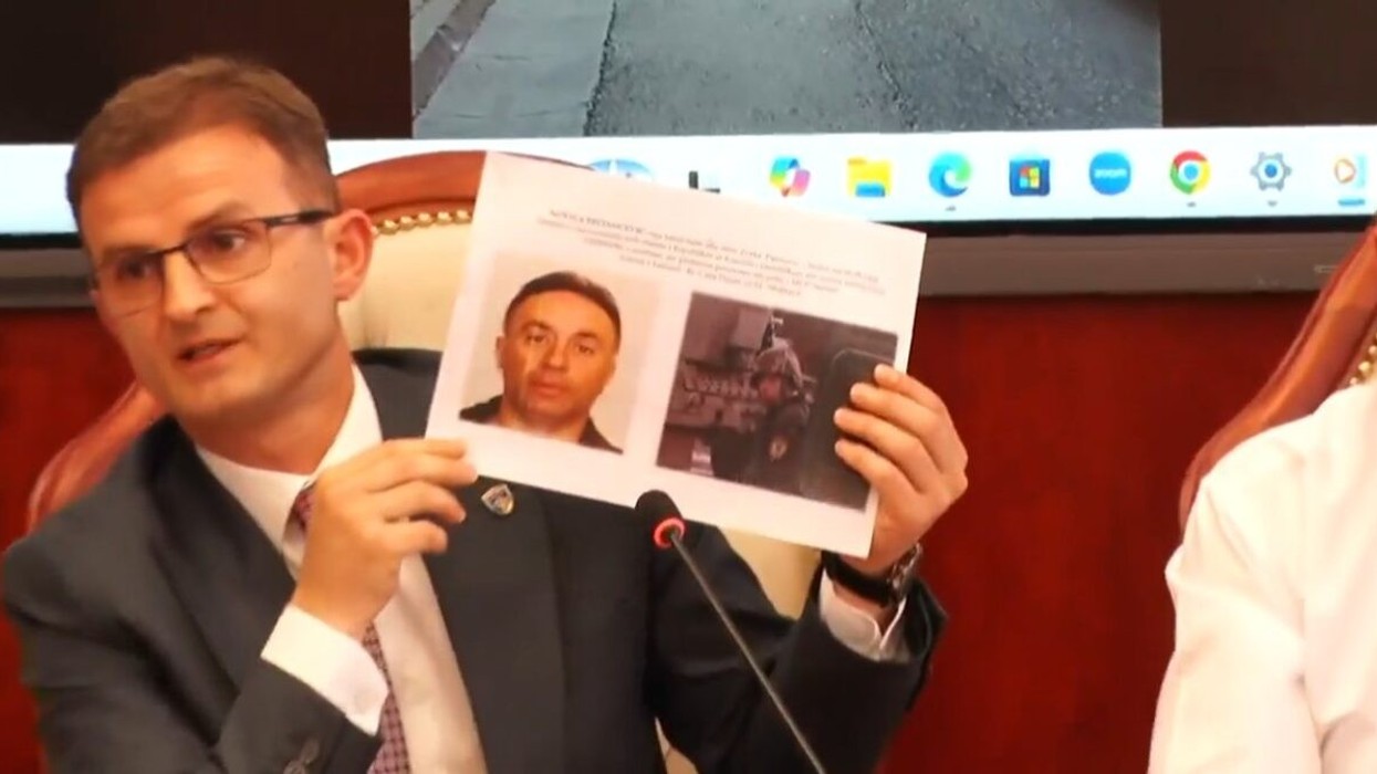 Pesë serbë të arrestuar për masakrën e Reçakut, Prokuroria dhe Policia japin detaje