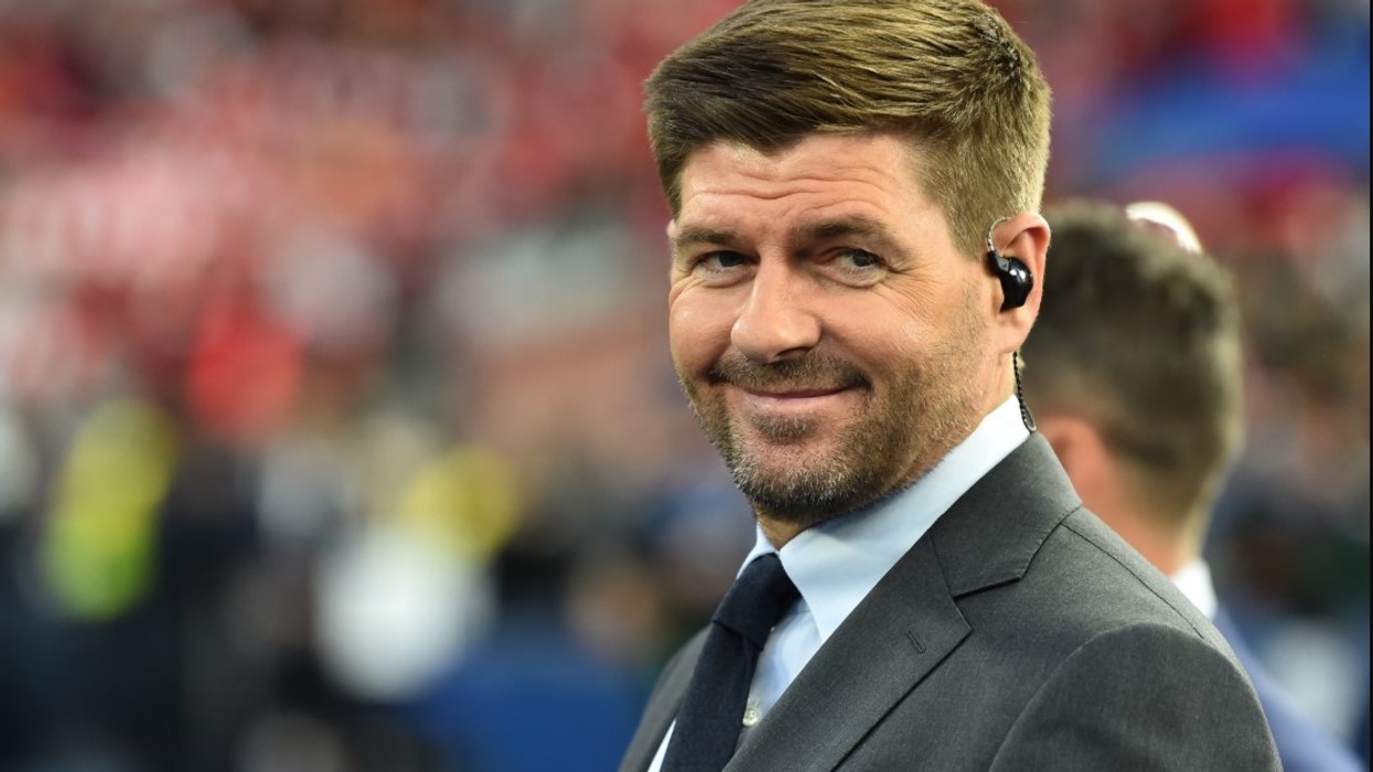 Steven Gerrard e këshillon Liverpoolin ta transferojë sensacionin e Marokut