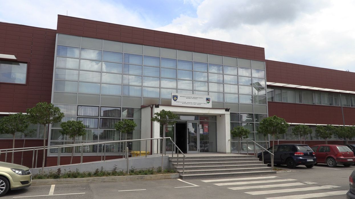 Komuna e Fushë Kosovës hap thirrje publike për përkrahjen e fermerëve Komuna e Fushë Kosovës hap thirrje publike për përkrahjen e fermerëve