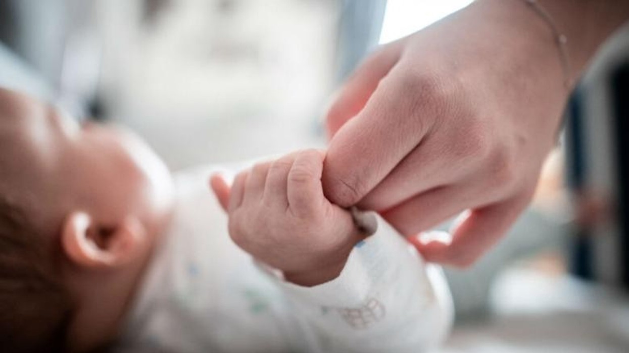 ASK: Më pak lindje dhe shkurorëzime, rritet numri i kurorëzimeve në Kosovë