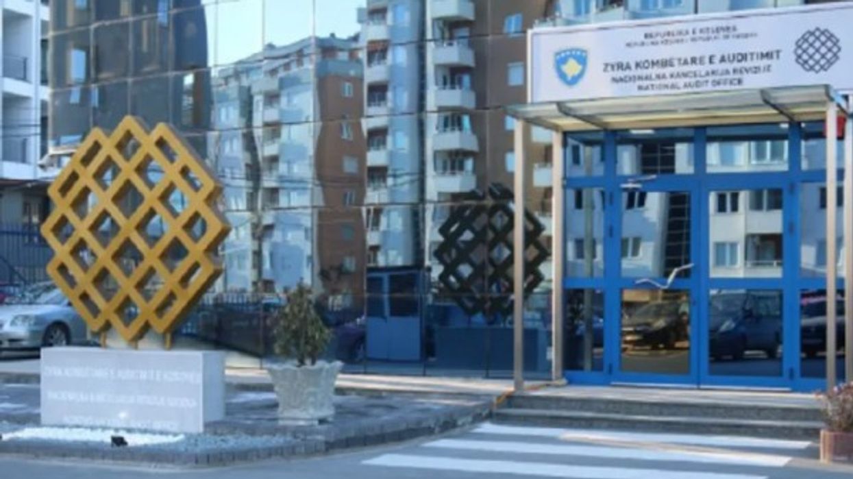 ZKA nis auditimin e sistemit për menaxhimin e barnave dhe pajisjeve mjekësore ZKA nis auditimin e sistemit për menaxhimin e barnave dhe pajisjeve mjekësore