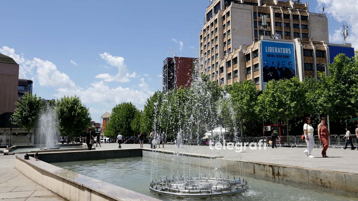 Mot me diell dhe vranësira Mot me diell dhe vranësira