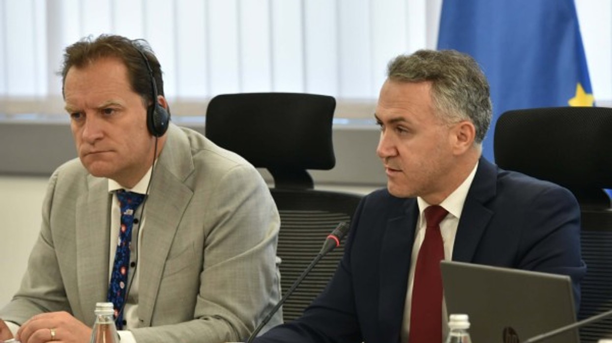 Zulfaj: Bllokada në Kuvend rrezikon humbjen e afro 60 milionë eurove nga Plani i Rritjes i BE-së