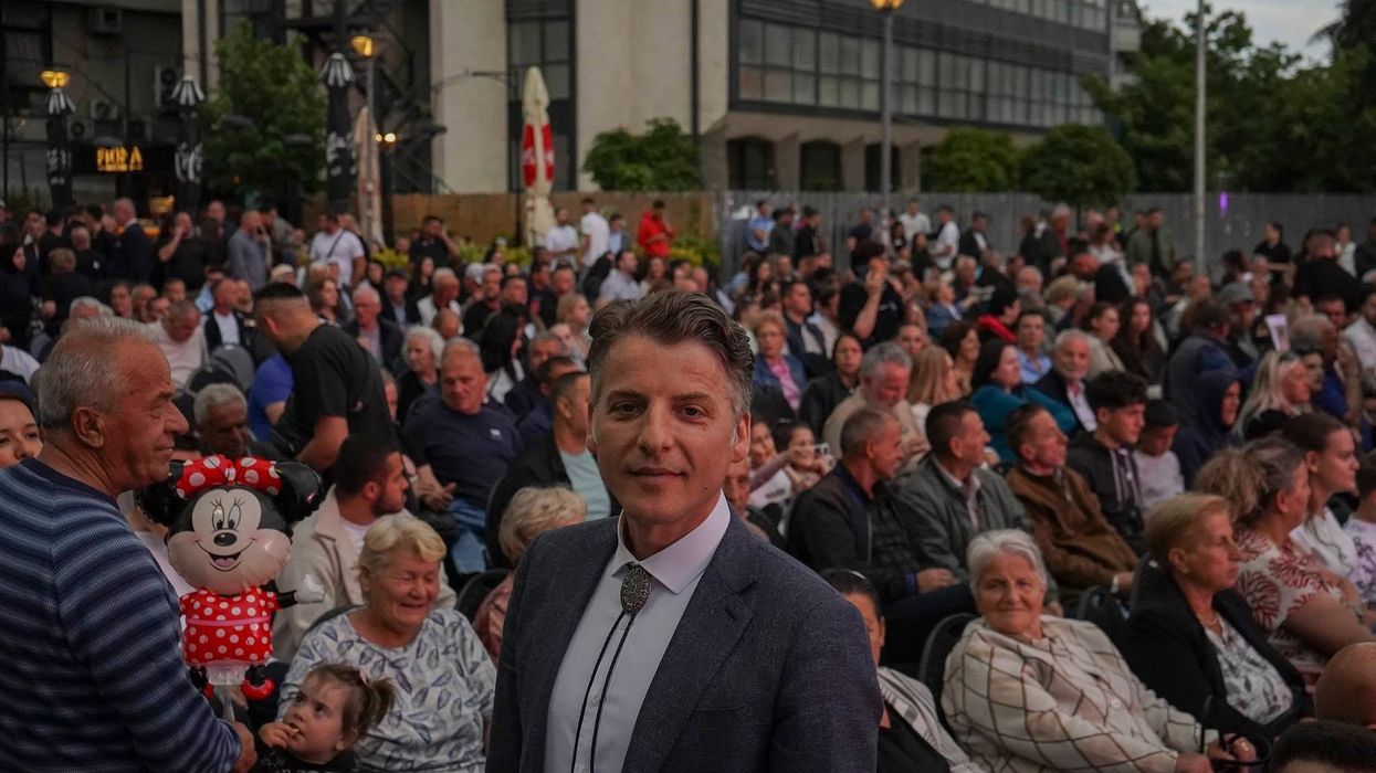 E provoi veten për herë të parë në zgjedhje, aktori Armend Baloku bëhet deputet me mbi 25 mijë vota E provoi veten për herë të parë në zgjedhje, aktori Armend Baloku bëhet deputet me mbi 25 mijë vota