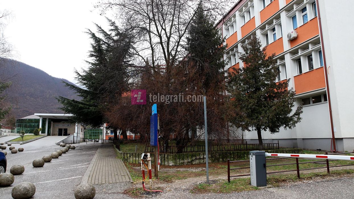 Ndërron jetë një grua nga aksidenti i rëndë në magjistralen Prishtinë-Pejë Ndërron jetë një grua nga aksidenti i rëndë në magjistralen Prishtinë-Pejë