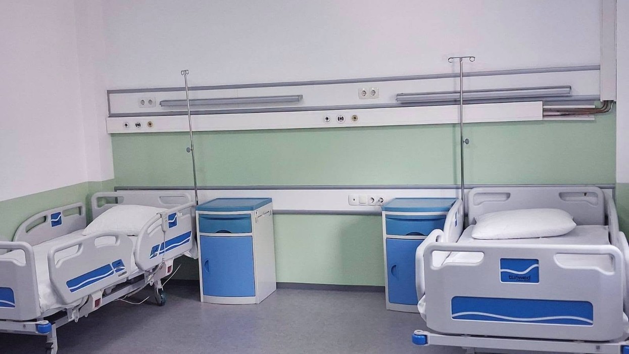 Reparti i Internos në Spitalin e Mitrovicës rinovohet, pritet funksionalizimi i plotë