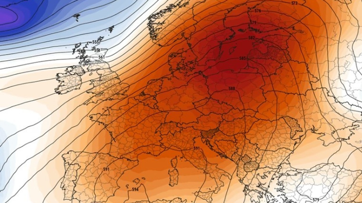 Meteorologët paralajmërojnë: “Kupola e nxehtësisë” po mbulon Evropën, temperaturat deri në 45°C