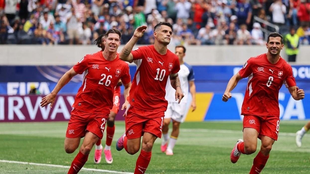 Xhaka ua mbylli gojën kritikëve pas golit – festa në fund hedh poshtë zërat për përçarje