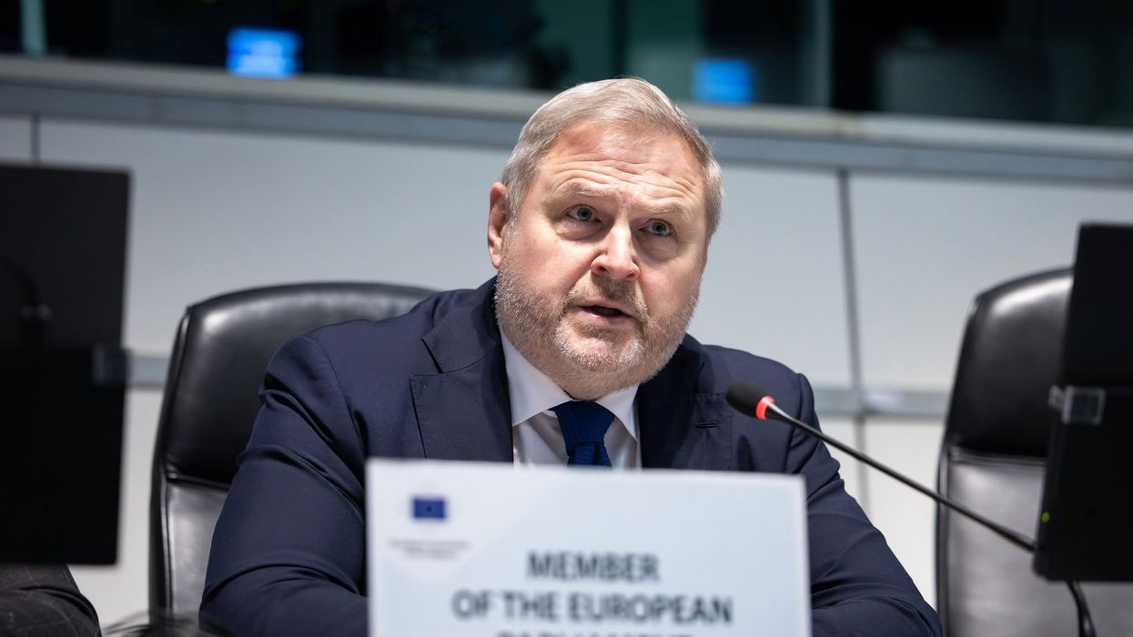 Raportuesi për Kosovën në PE u drejtohet partive politike: Sa më shpejt një koalicion qeverisës Raportuesi për Kosovën në PE u drejtohet partive politike: Sa më shpejt një koalicion qeverisës