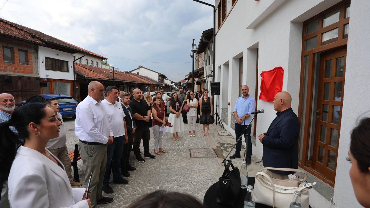 Përurohet “Oda e Zejtarëve” në Çarshinë e Vjetër të Gjakovës, projekt për ruajtjen e trashëgimisë kulturore Përurohet “Oda e Zejtarëve” në Çarshinë e Vjetër të Gjakovës, projekt për ruajtjen e trashëgimisë kulturore