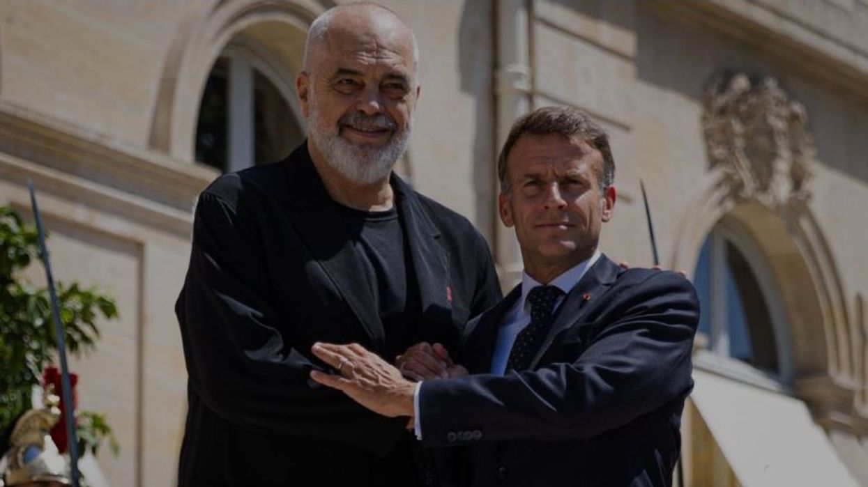 Rama–Macron dy orë dialog në Paris, në fokus partneriteti strategjik Shqipëri–Francë Rama–Macron dy orë dialog në Paris, në fokus partneriteti strategjik Shqipëri–Francë