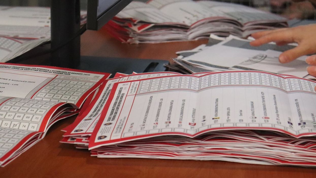 PZAP refuzon kandidatët e PDK-së për rinumërim, Haxhiu e Kryeziu do t’i drejtohen Supremes PZAP refuzon kandidatët e PDK-së për rinumërim, Haxhiu e Kryeziu do t’i drejtohen Supremes