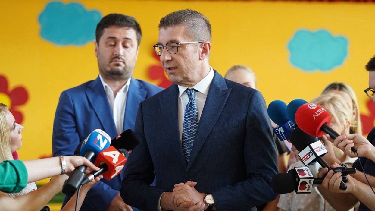 Mickoski: Vendimi i Gjykatës Kushtetuese për emrat e rrugëve në Tetovë nuk është përfundimtar