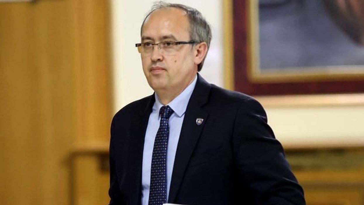 Projekti i gazit amerikan, Hoti: Kosova nuk guxon të largohet nga rruga që e ka sjellë deri këtu, heshtja nuk është opsion Projekti i gazit amerikan, Hoti: Kosova nuk guxon të largohet nga rruga që e ka sjellë deri këtu, heshtja nuk është opsion