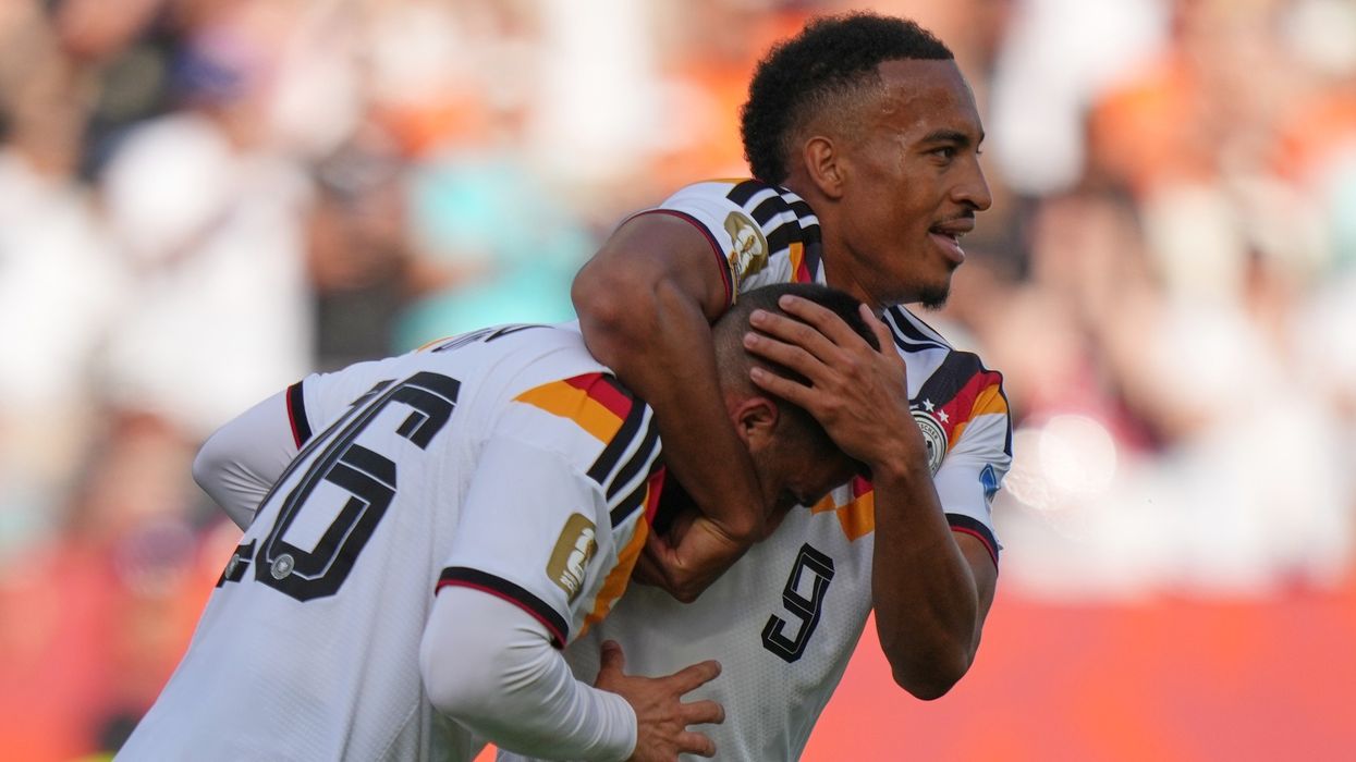 Yllin gjerman bën premtimin e pazakontë: Do të bëj modelin e flokëve të Ronaldos Yllin gjerman bën premtimin e pazakontë: Do të bëj modelin e flokëve të Ronaldos