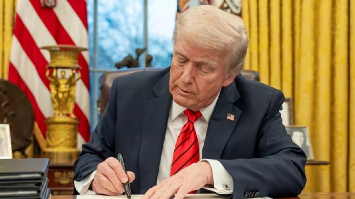 Trump firmos vazhdimin e gjendjes së jashtëzakonshme lidhur me Ballkanin Perëndimor