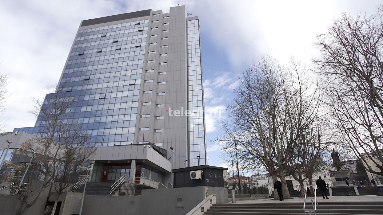 Një vendim absurd i Qeverisë së Kosovës