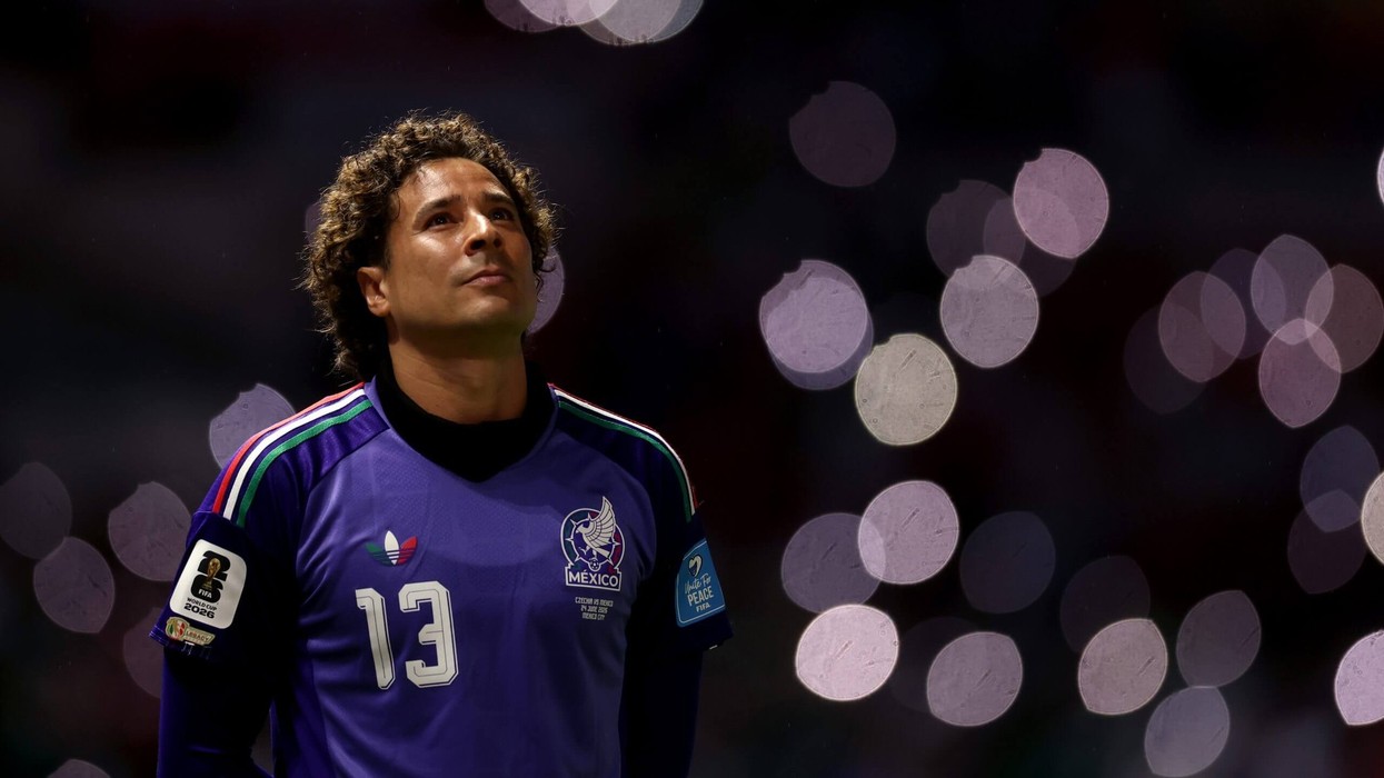 Ochoa barazon rekordin e Messit, Ronaldos dhe Modricit, merr emblemën "Legacy" të FIFA-s