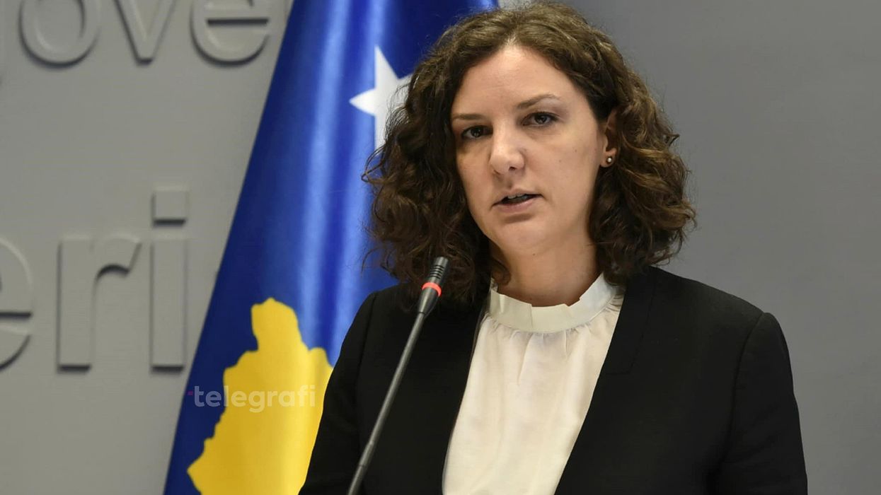 Rizvanolli: Kosova nuk ka refuzuar gazin amerikan, por ka zgjedhur zgjidhje më praktike dhe ekonomike Rizvanolli: Kosova nuk ka refuzuar gazin amerikan, por ka zgjedhur zgjidhje më praktike dhe ekonomike
