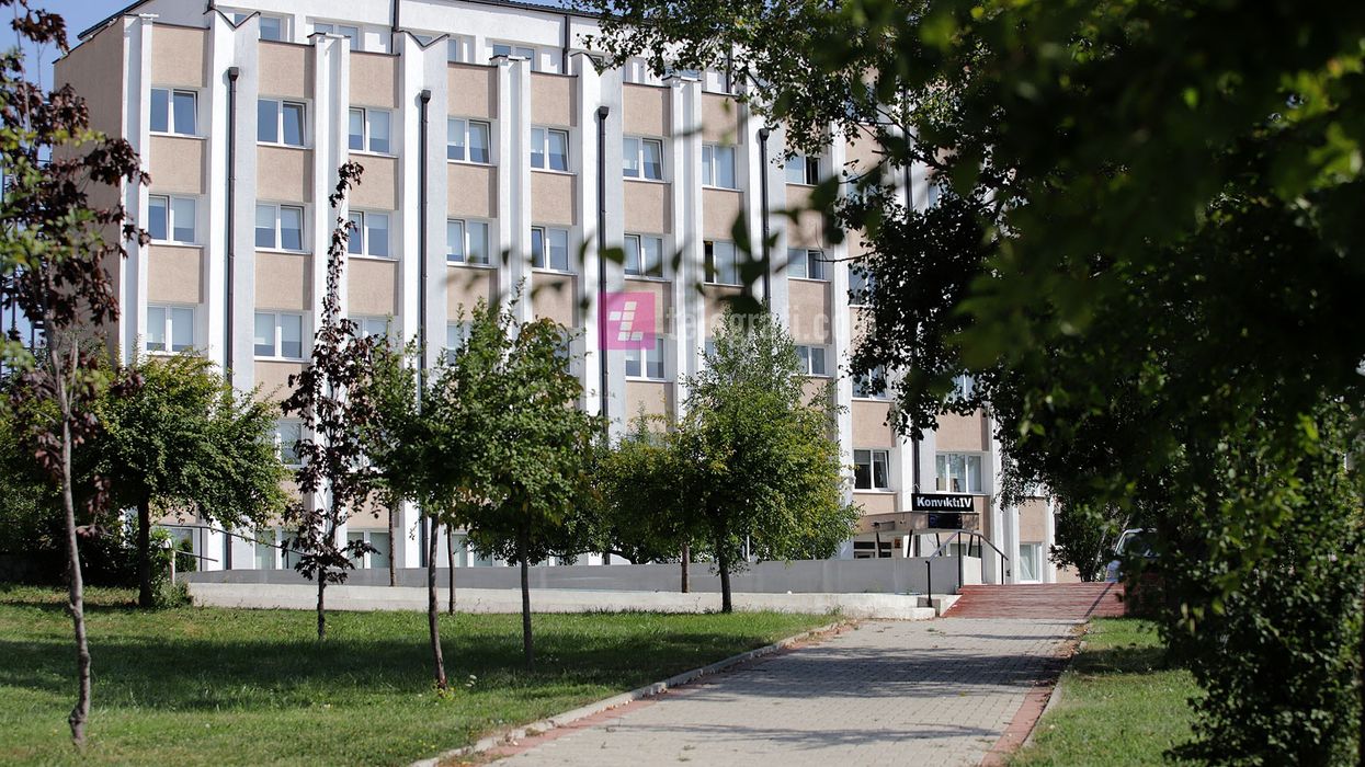 Qendra e Studentëve me njoftim për banuesit e konvikteve: Shpërngulja më 1 korrik deri në mesditë Qendra e Studentëve me njoftim për banuesit e konvikteve: Shpërngulja më 1 korrik deri në mesditë