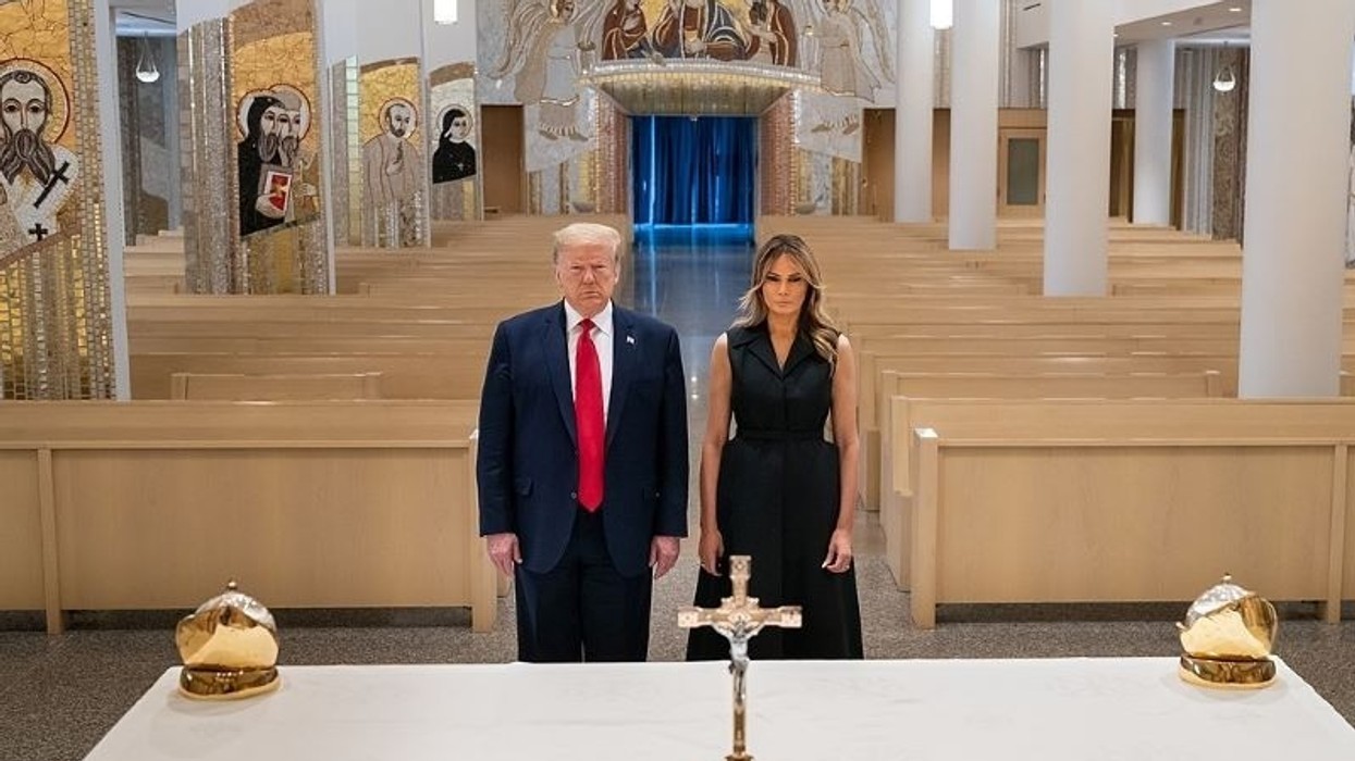 SHBA-ja nuk do të jetë shtet laik, Trump: Një komb që të jetë i madh, duhet të ketë fe dhe Zot