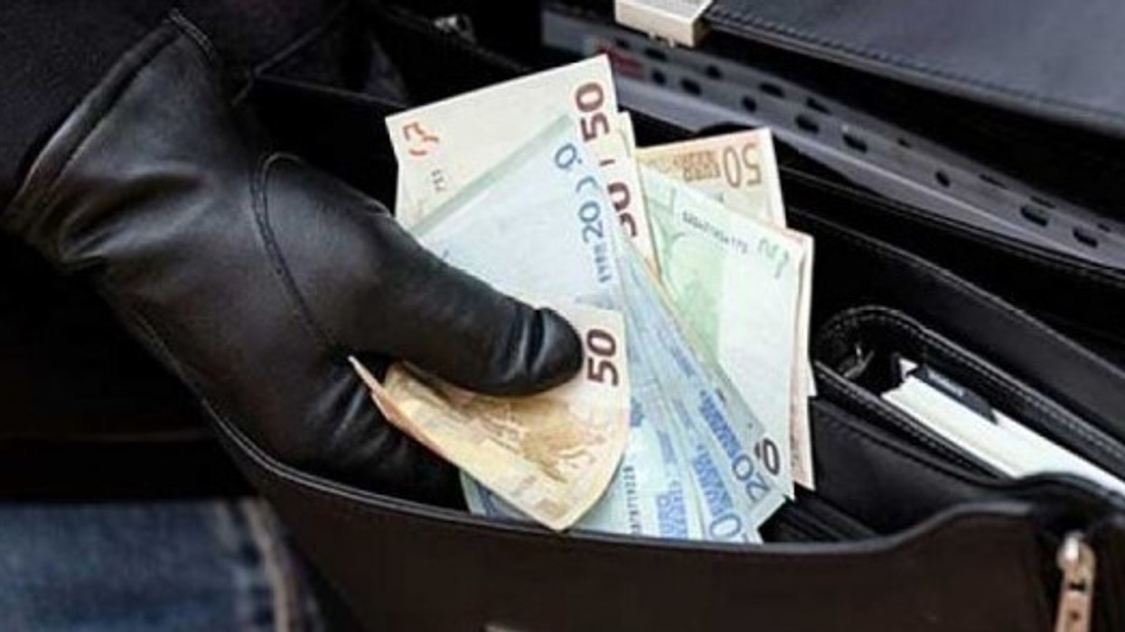 Grabiten tri shtetase të Kolumbisë në Prishtinë, iu merren katër telefona dhe 300 euro