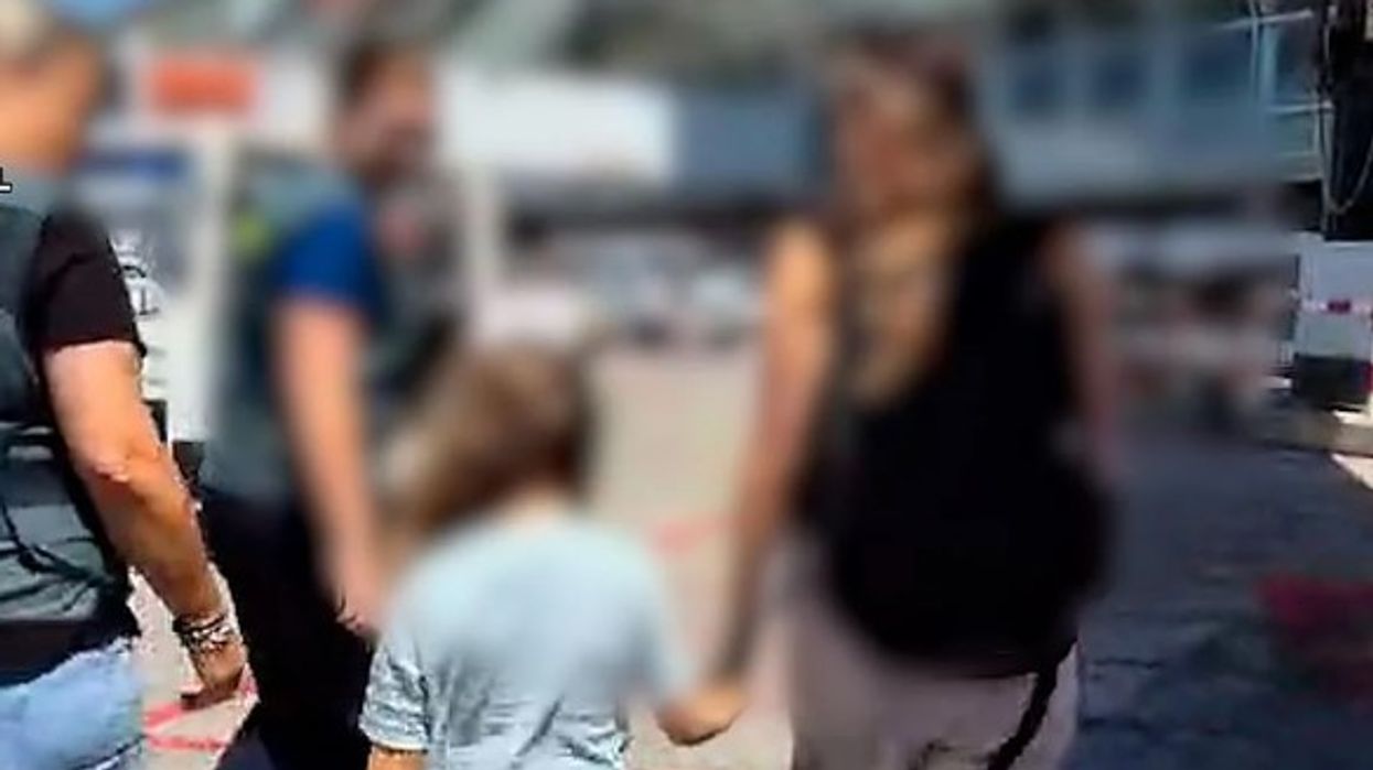 Rrëmbimi që tronditi Mallorcën - arrestohet në Kosovë babai spanjoll që kishte rrëmbyer vajzën e tij 6-vjeçare Rrëmbimi që tronditi Mallorcën - arrestohet në Kosovë babai spanjoll që kishte rrëmbyer vajzën e tij 6-vjeçare