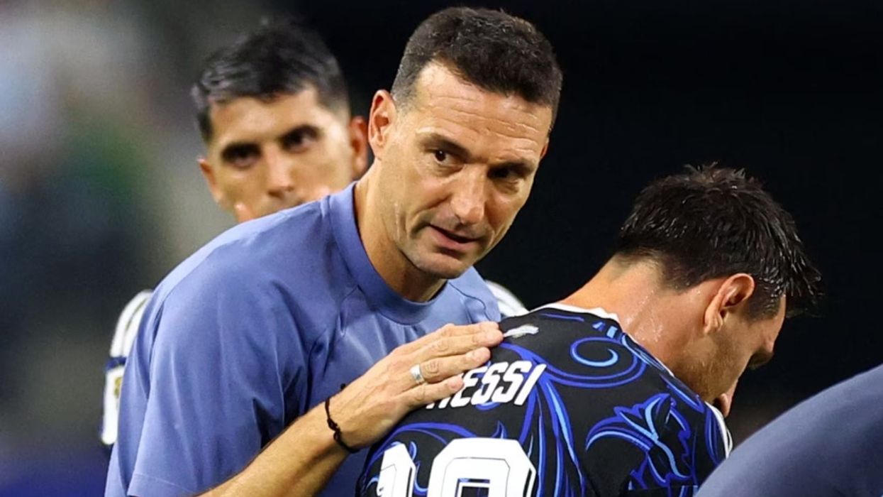 Argjentina bën hapin e madh, arrin marrëveshje për rinovim të Lionel Scalonit Argjentina bën hapin e madh, arrin marrëveshje për rinovim të Lionel Scalonit